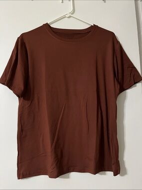 Women's Classic Crew Neck Tee - Brown